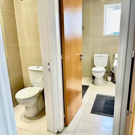 Апартаменты Superb Seaview Flat, Prime Area
