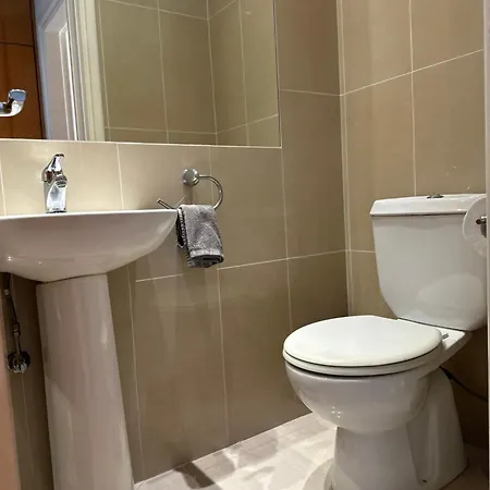 Apartment Superb Seaview Flat, Prime Area Larnaka